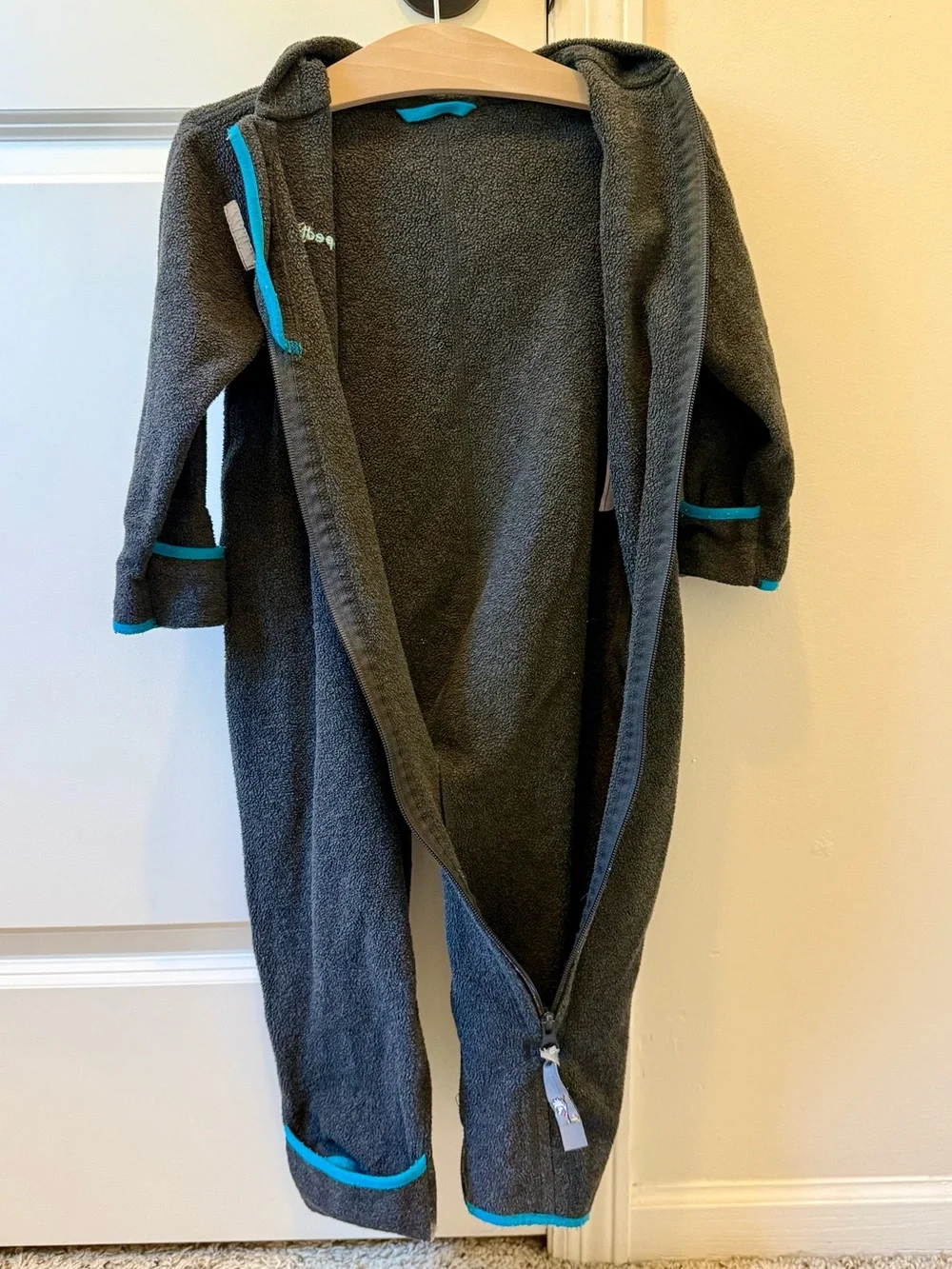 Hoppediz Gray Hooded One-Piece Romper with Blue Trim
